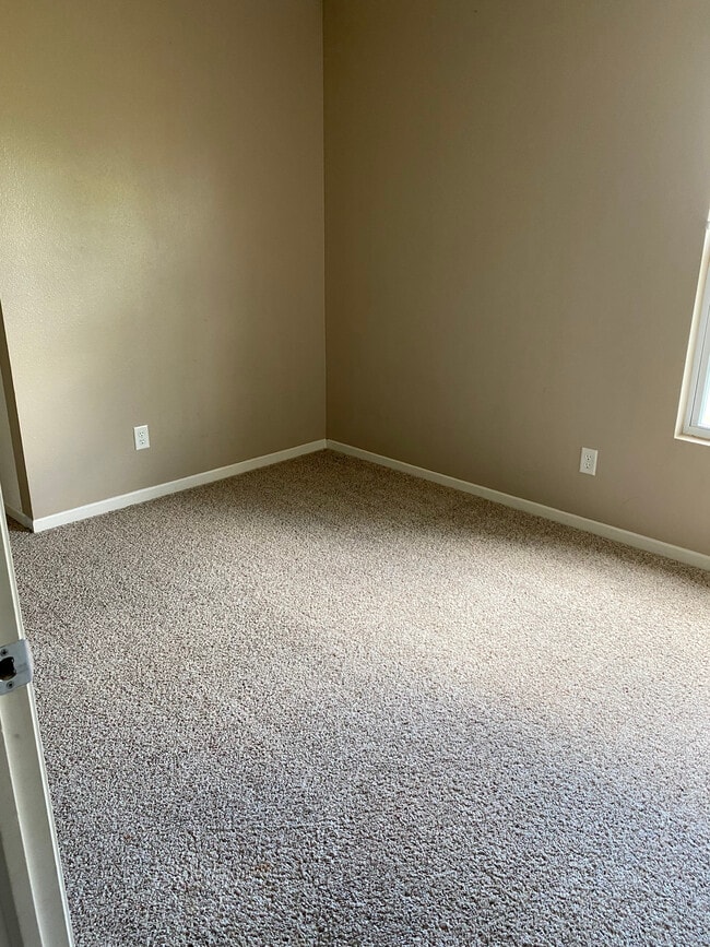 Building Photo - 2602 Speedwell Ln