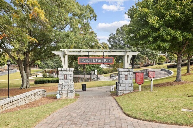 Building Photo - 1856 Perry Blvd NW