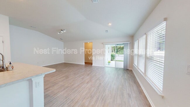 Building Photo - 544 Bluejack Ln