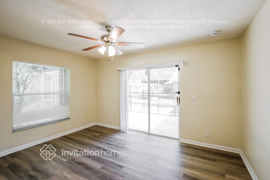 Building Photo - 5148 NW 47th Ave