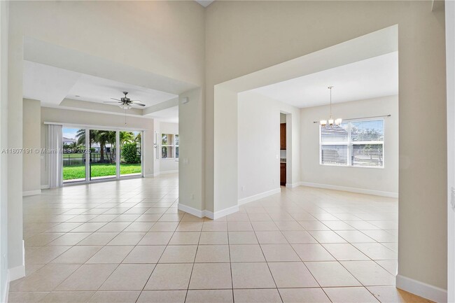Building Photo - 15917 Rain Lilly Way