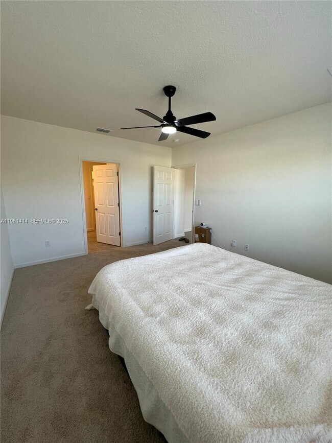 Building Photo - 7144 Topaz Dr