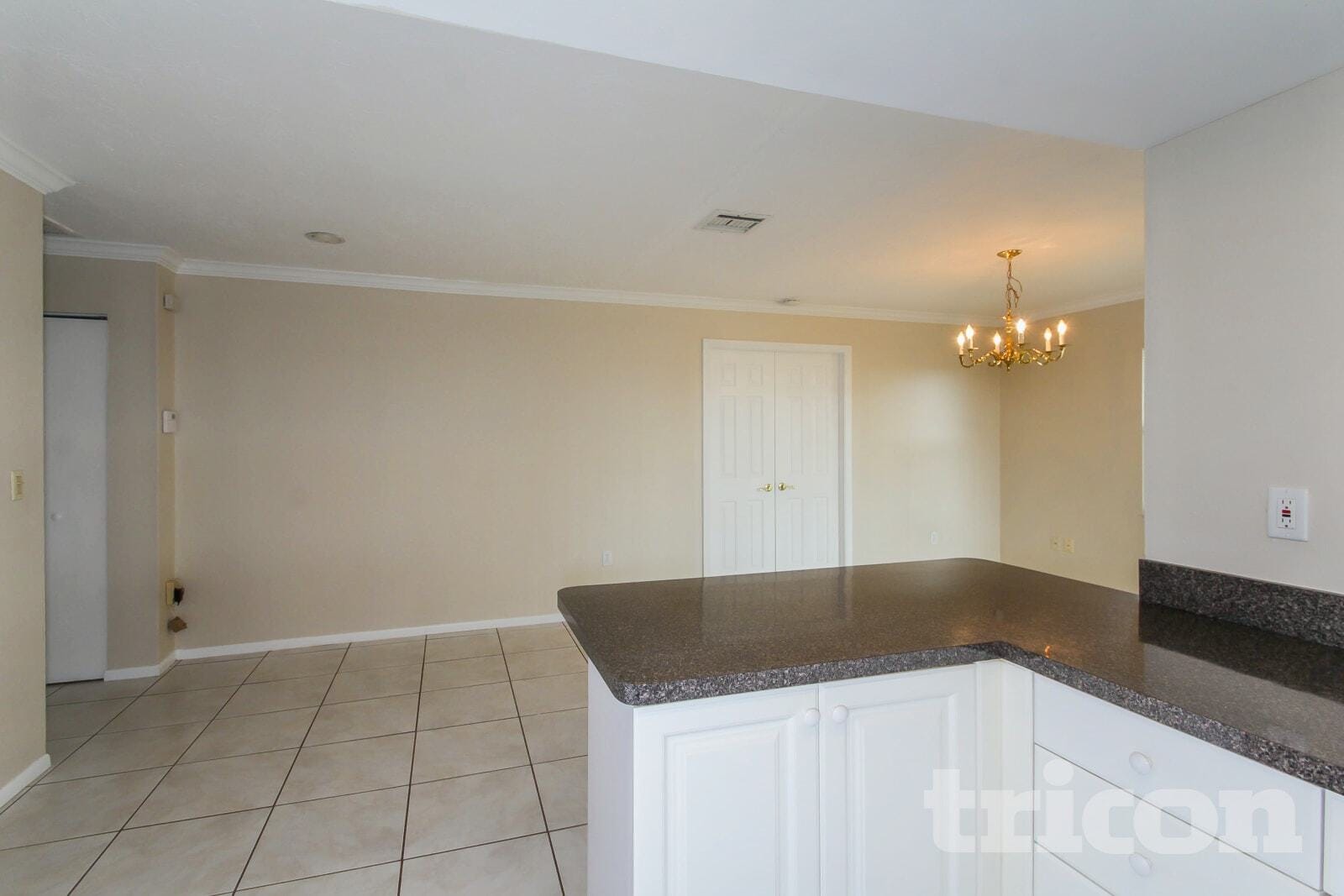 Building Photo - 8105 Longbay Blvd