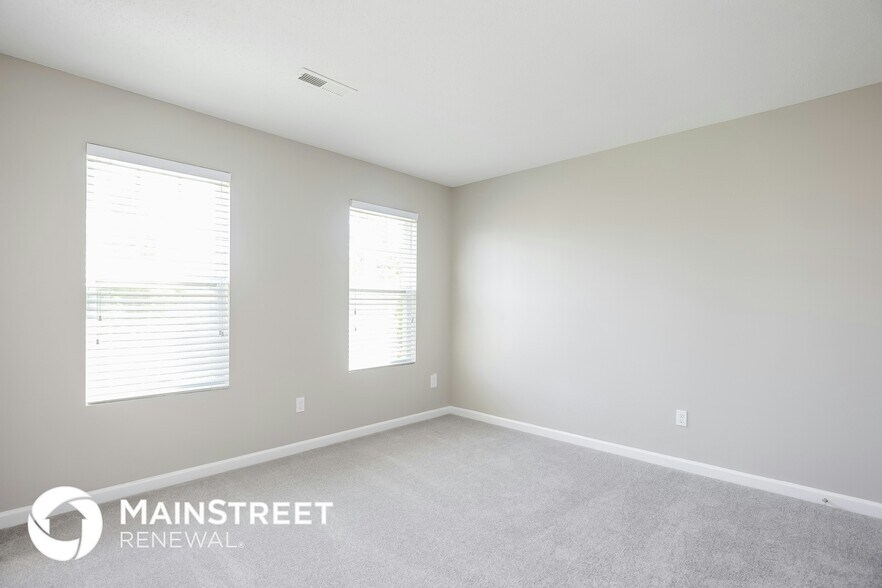 Building Photo - 594 Jockey Pl