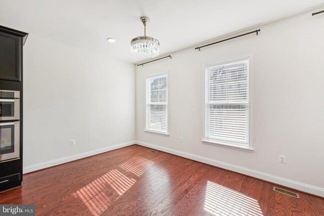 Building Photo - 17258 Herring Gull Ln