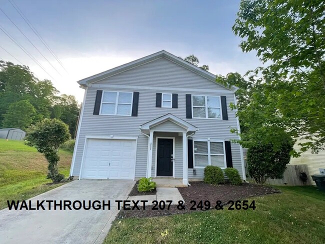 Primary Photo - 1645 Red Bird Cir SE