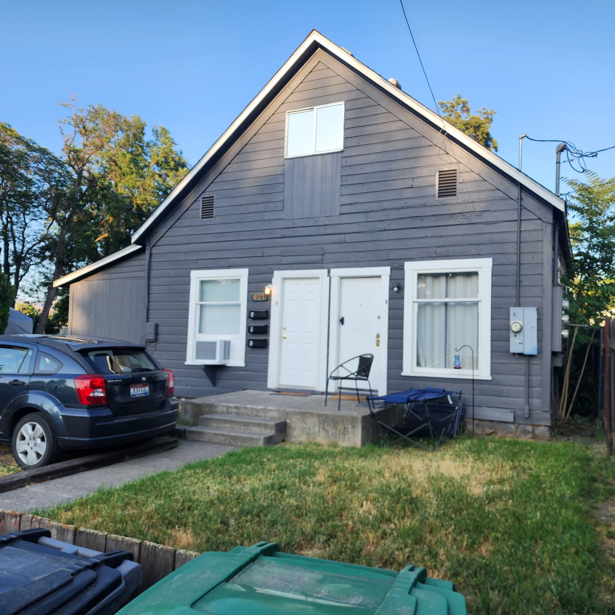 Building Photo - 407 Adams Ln