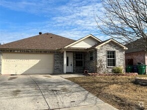 Building Photo - 521 Tenison Ln