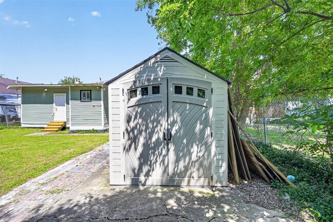 Building Photo - 2519 Stevens St
