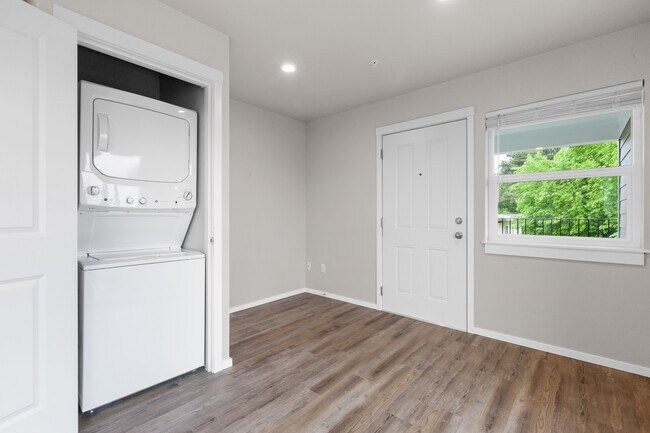 Building Photo - 3714 Yakima Ave