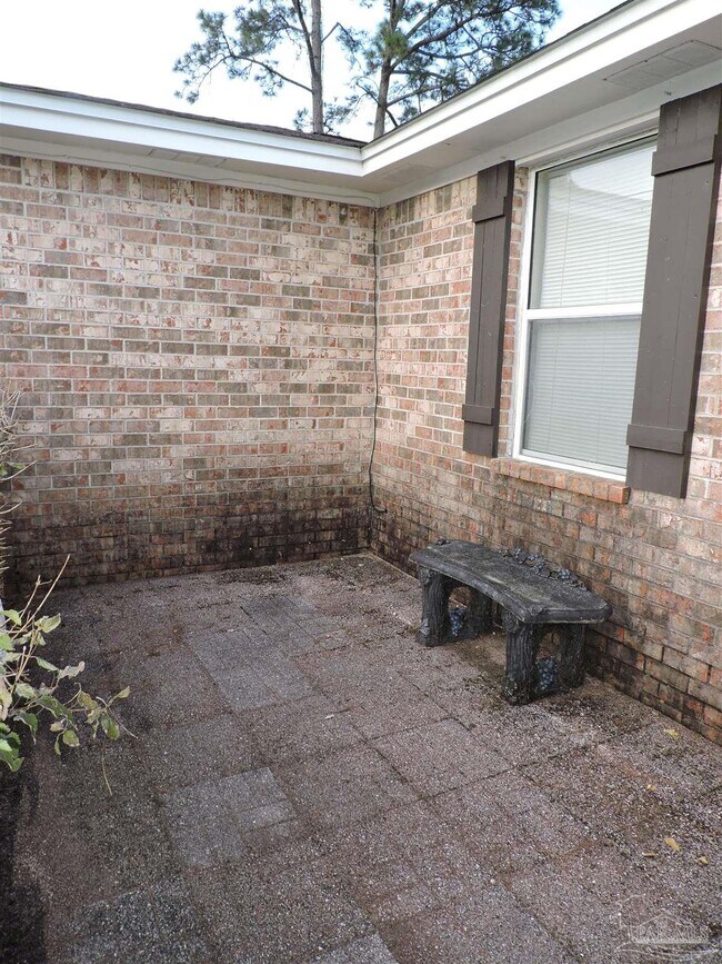 Building Photo - 7356 Sandy Creek Cir