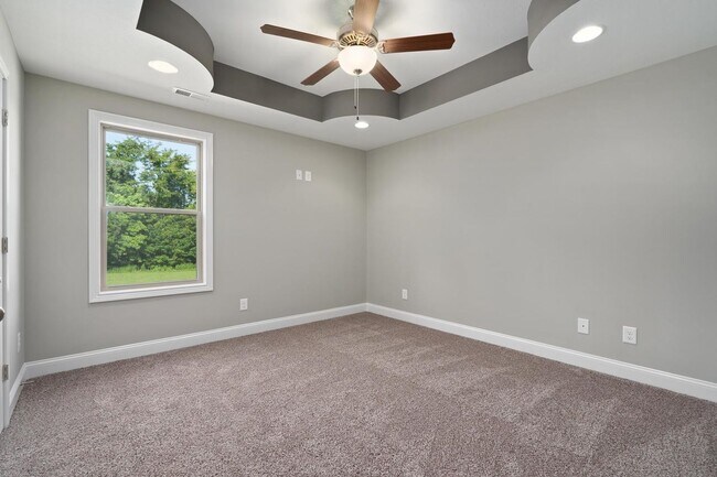 Building Photo - 1003 Barnhill Rd