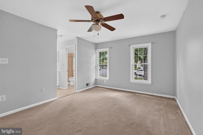 Building Photo - 8006 Lady Lewis Ct