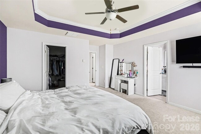 Building Photo - 4011 Zilker Park Dr