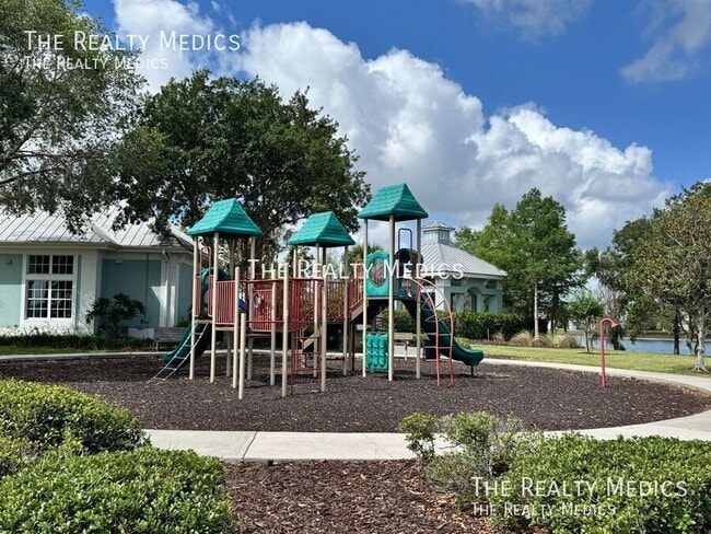 Building Photo - 308 Blue Cypress Dr