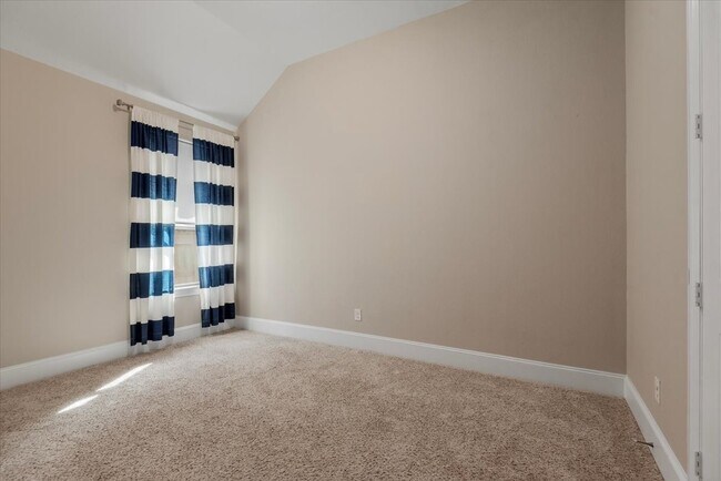 Building Photo - 11231 Dunstan Hill Dr