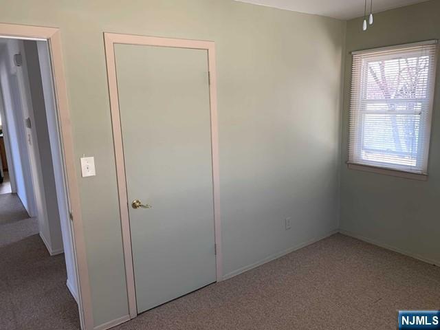 Building Photo - 50 Chobot Ln