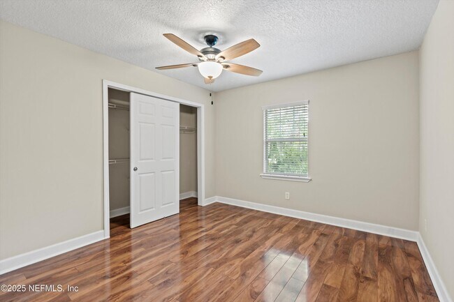 Building Photo - 3434 Blanding Blvd