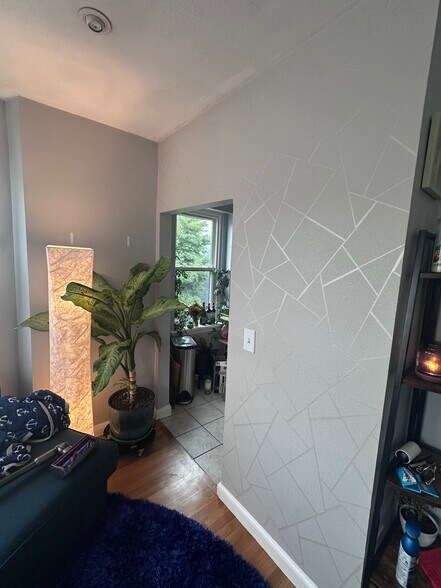 Building Photo - 1810 Dorchester Ave