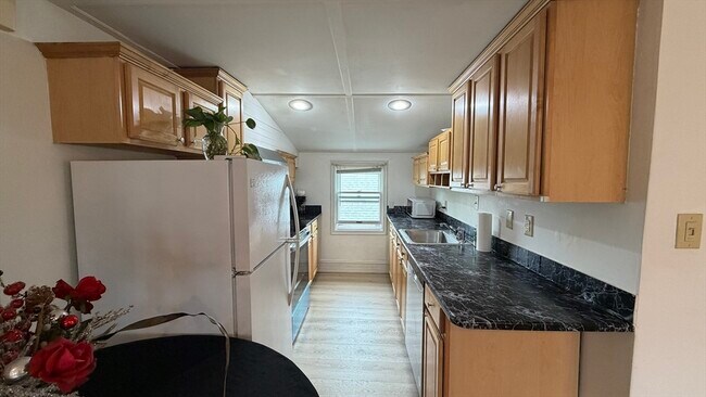 Building Photo - 25 Broadway