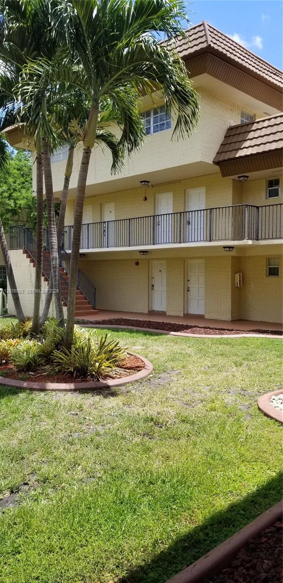 Building Photo - 8550 SW 109th Ave