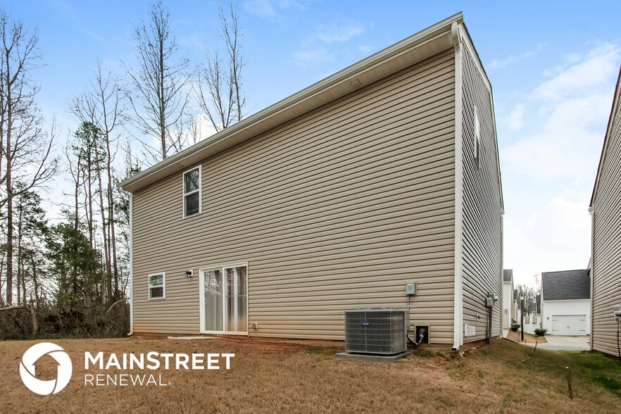 Building Photo - 6013 Vista Woods Ln