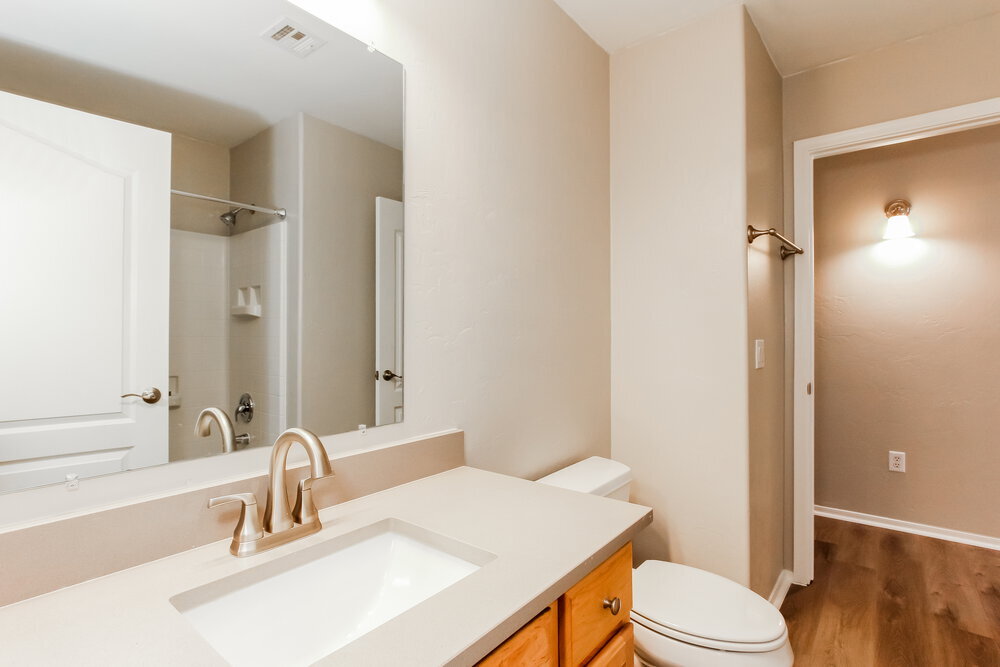 Building Photo - 6898 W Quailwood Way