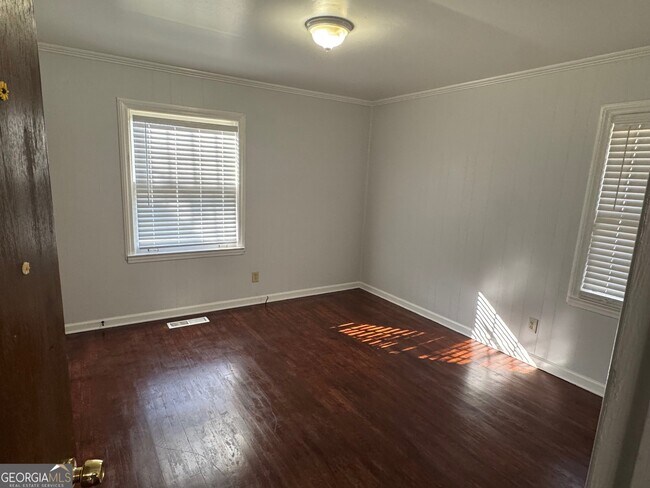 Building Photo - 5026 Chamblee Tucker Rd