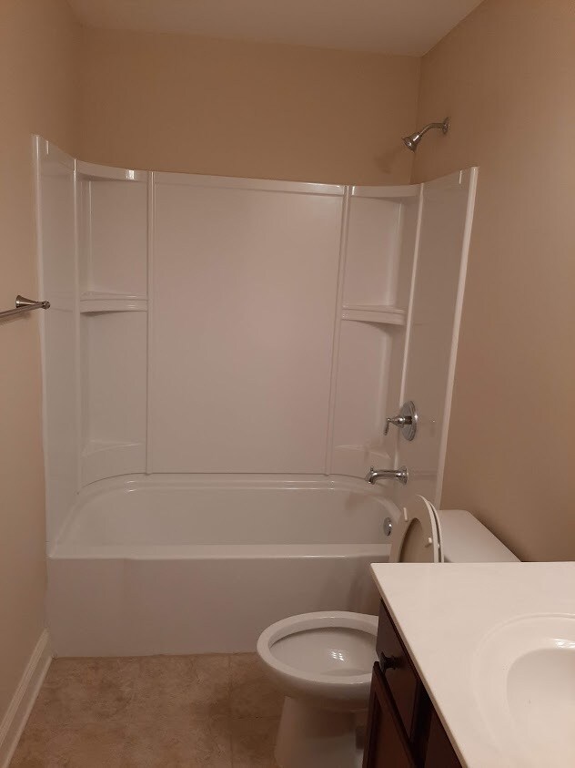 Building Photo - 105 Ambassador Private Cir