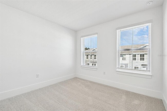 Building Photo - 1951 Risby Aly