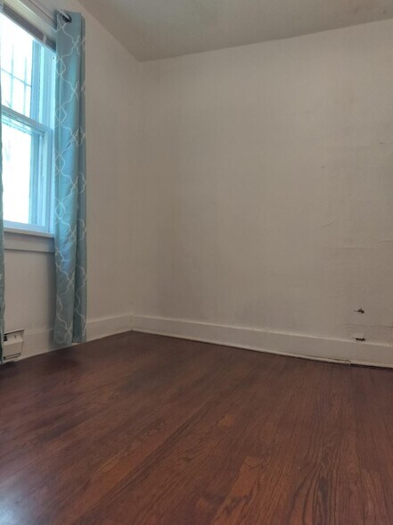 Building Photo - 158 Jefferson St