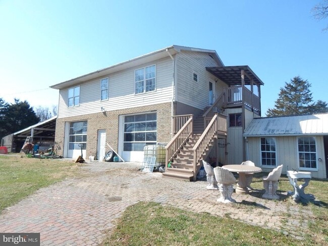 Building Photo - 2553 Warm Springs Rd