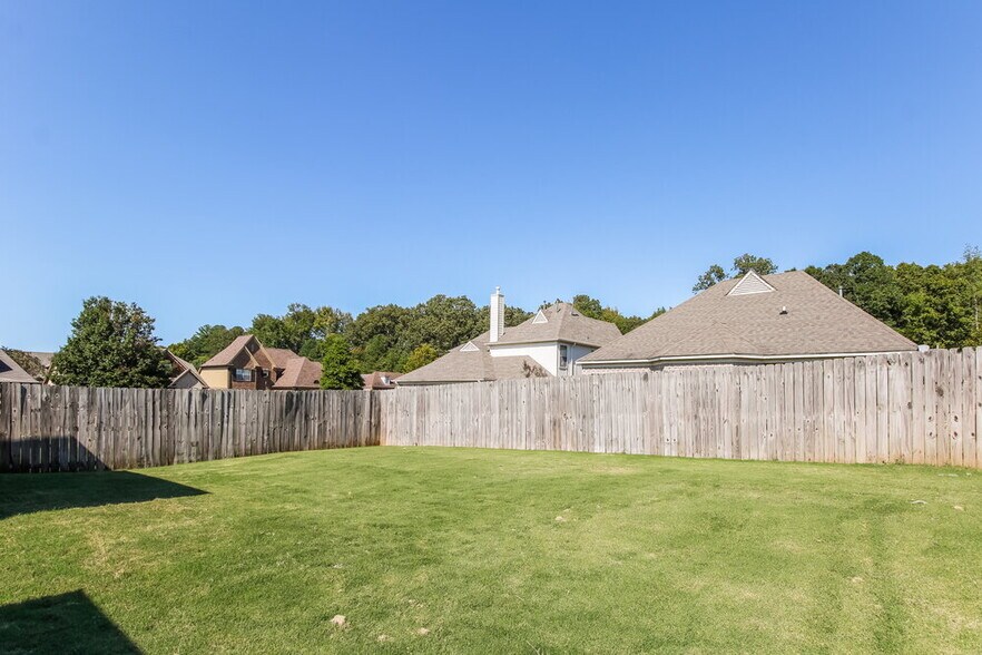 Building Photo - 225 Birch Springs Cove
