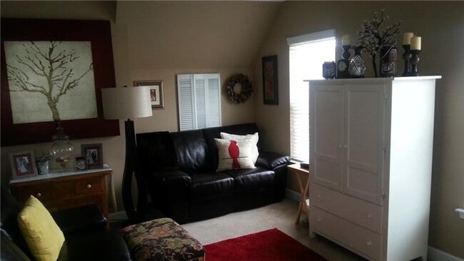 Building Photo - 9418 Glenashley Dr