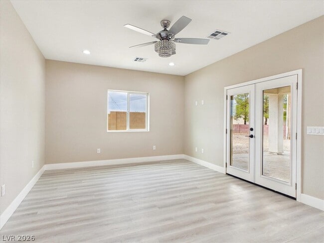Building Photo - 1740 Jerome Ln