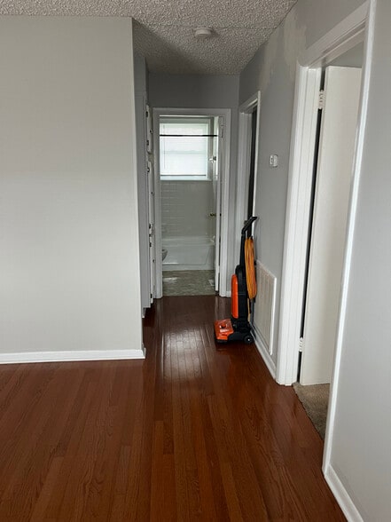 Building Photo - 414 Kinsey Blvd