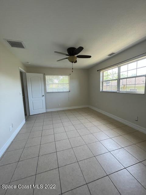 Building Photo - 4085 Calendula Ave