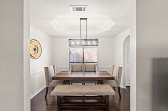Building Photo - 4109 Maid Marian Cir