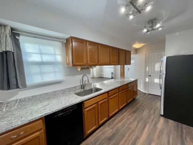 Building Photo - 3536 Powder Mill Rd