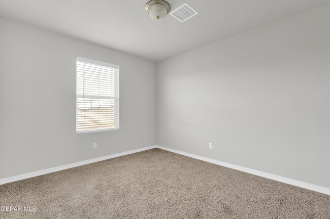 Building Photo - 12260 Desert Wolf Ave