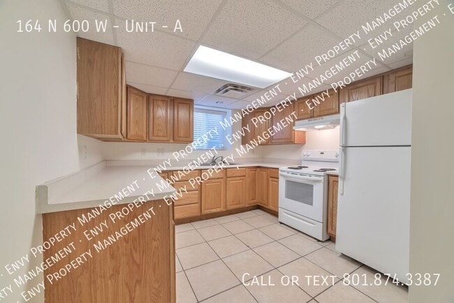 Building Photo - 164 N 600 W