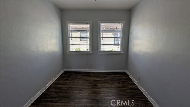 Building Photo - 8801 Valley View St