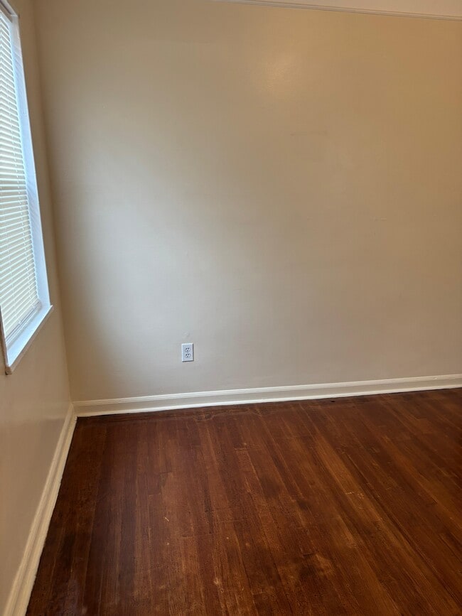 Building Photo - 19449 W Chicago