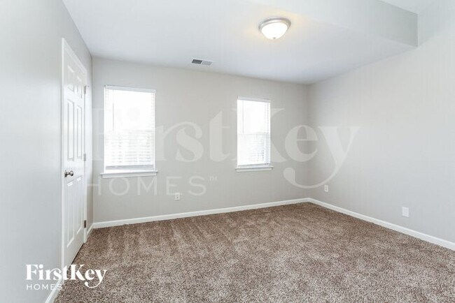 Building Photo - 6015 Forest Pond Drive