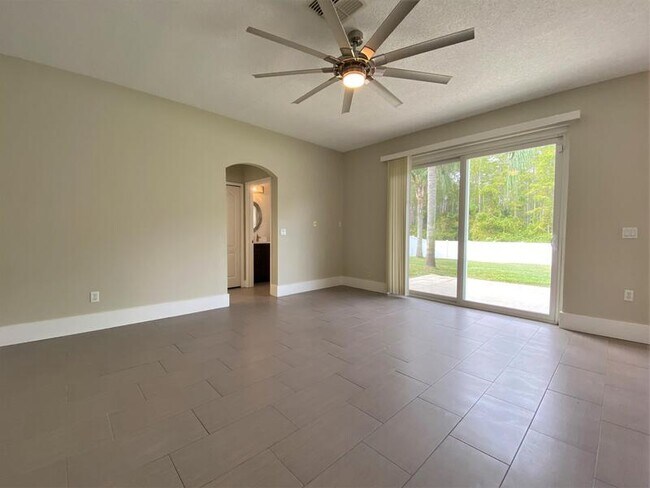 Building Photo - 4115 Andover Cay Blvd