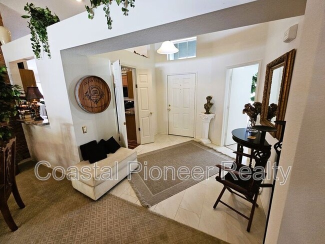 Building Photo - 4521 Gulfwinds Dr