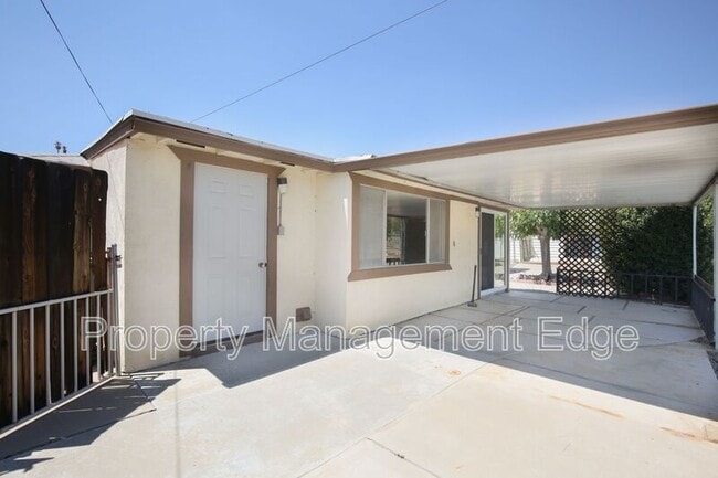 Building Photo - 29092 Desert Hills Rd