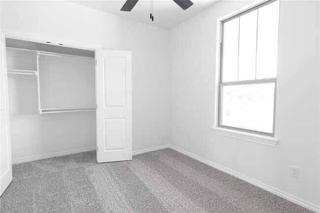 Building Photo - 13413 Open Air Ln