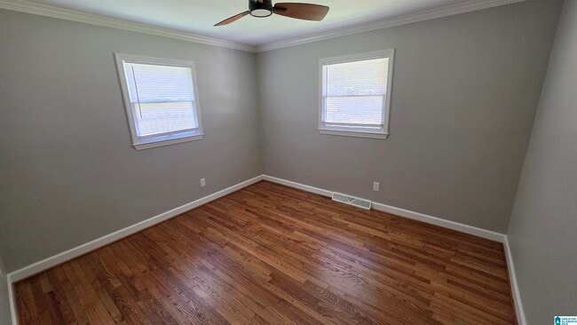 Building Photo - 955 3rd Ave NW