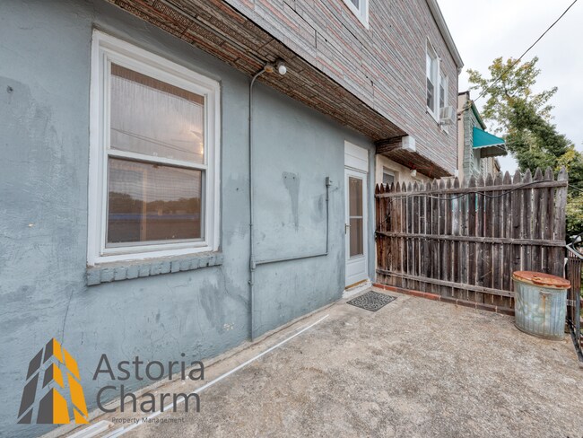 Building Photo - 5101 Belair Rd